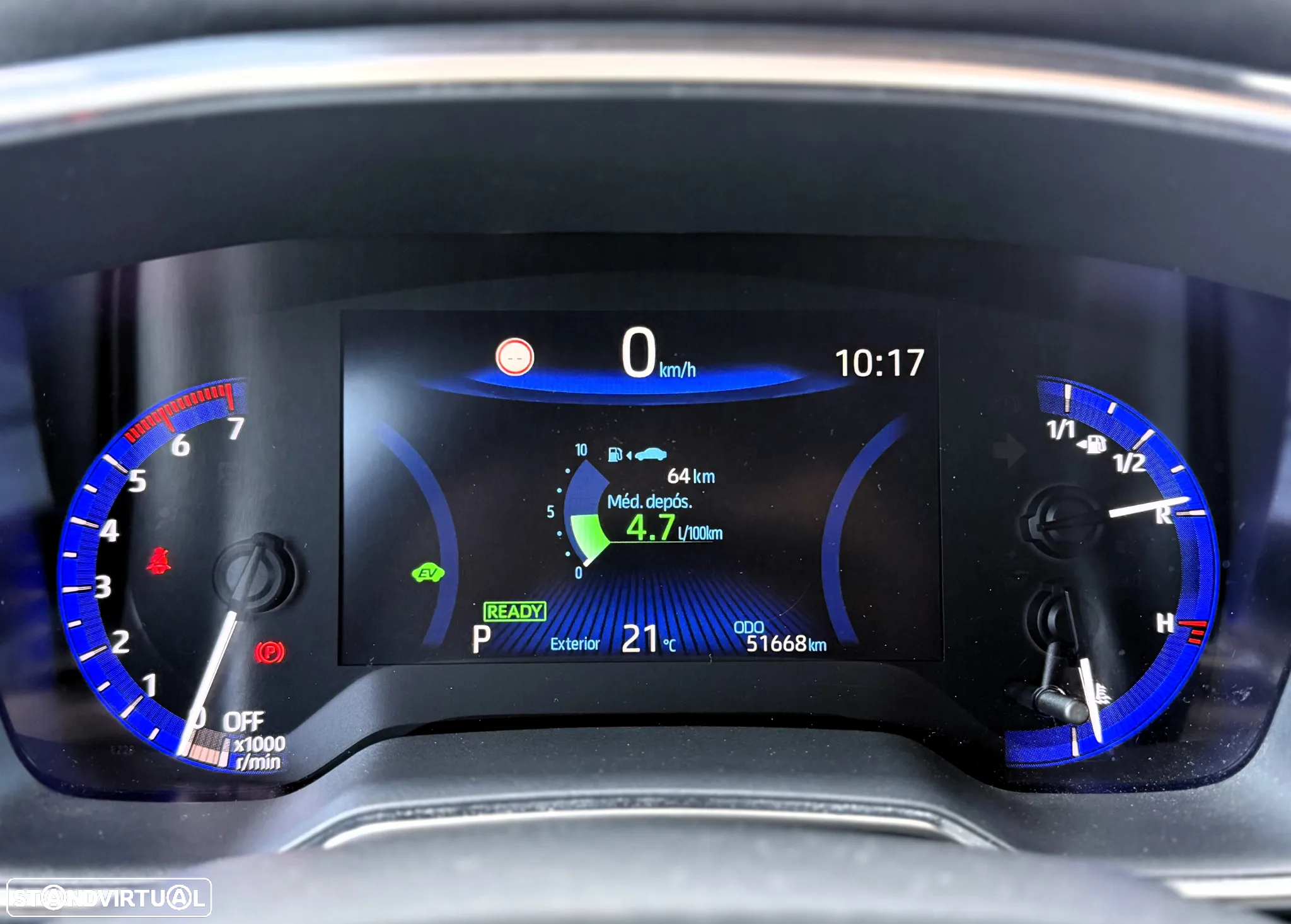 Toyota Corolla 1.8 Hybrid Comfort+P.Sport - 40