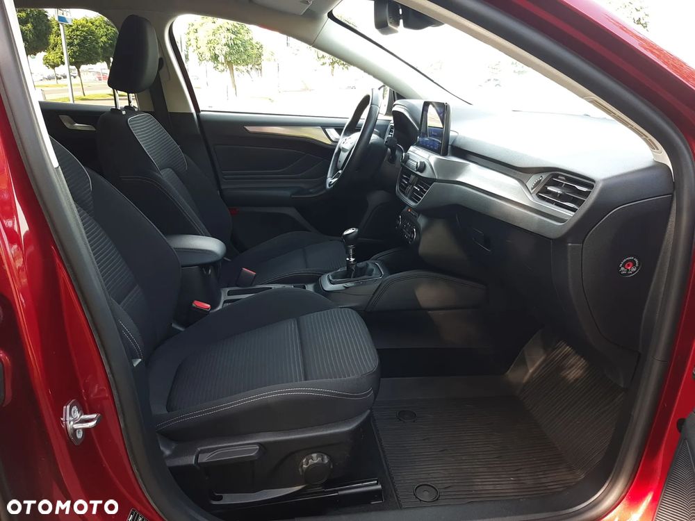 Ford Focus 1.5 EcoBoost Titanium ASS - 22