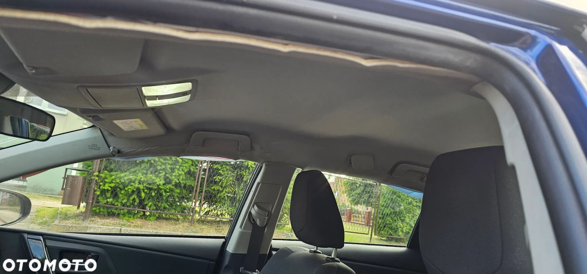 Toyota Auris Hybrid 135 Prestige - 13