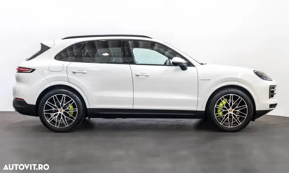 Porsche Cayenne - 5
