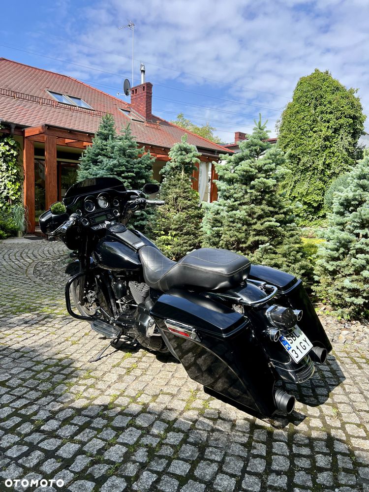 Harley-Davidson FLHT Electra Glide Standard - 20