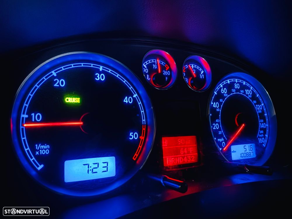 VW Passat Variant - 43