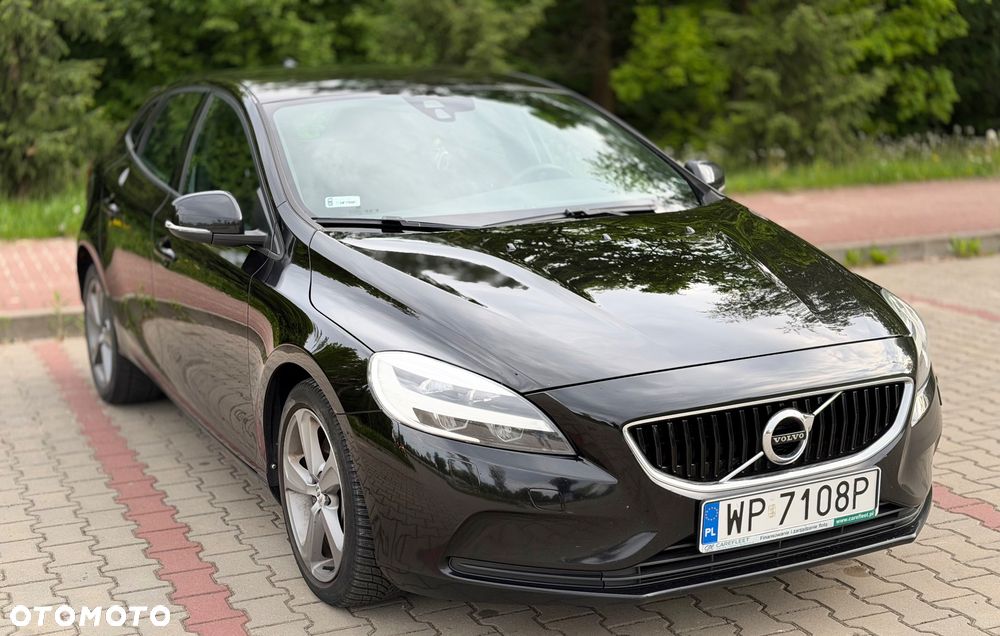 Volvo V40 D3 Drive-E SCR Momentum - 9