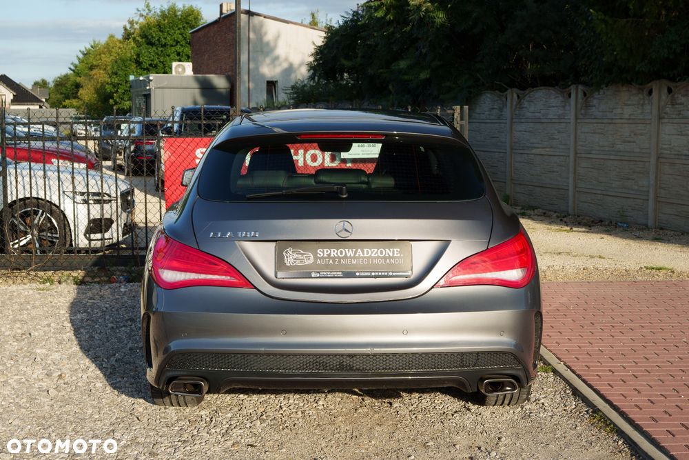 Mercedes-Benz CLA 180 7G-DCT AMG Line - 6