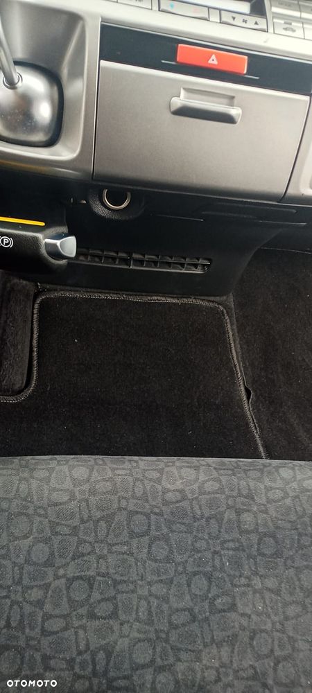 Honda FR-V 1.7 Comfort - 6