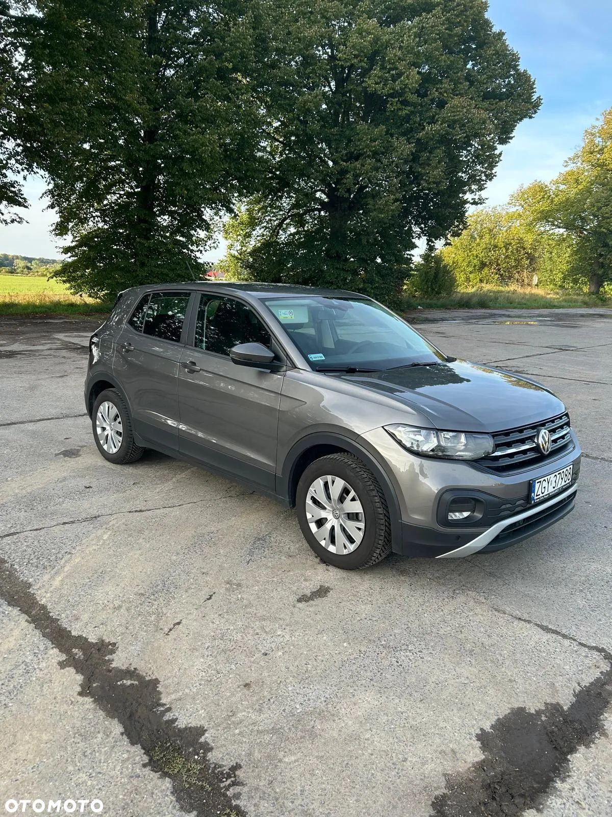 Volkswagen T-Cross 1.0 TSI - 1