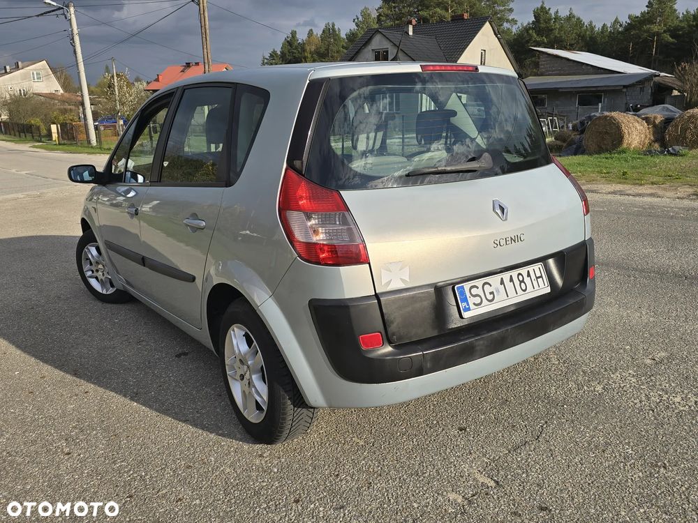 Renault Scenic 1.6 Exception - 11
