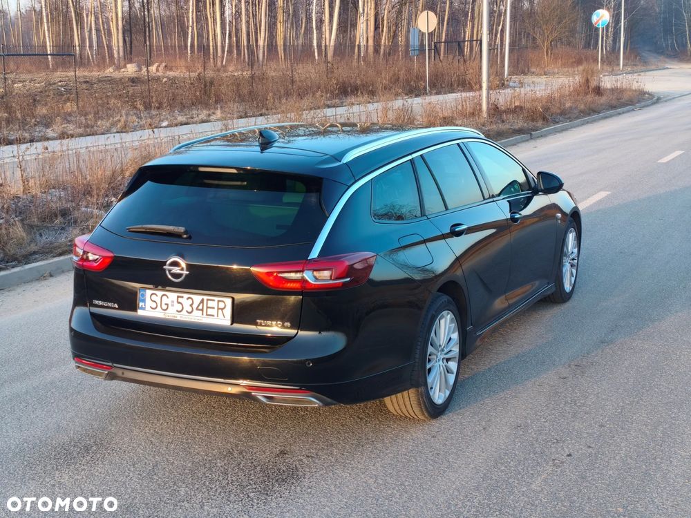 Opel Insignia 2.0 T 4x4 Exclusive S&S - 4