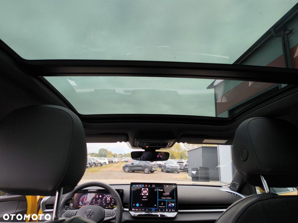Volkswagen T-Roc 1.5 TSI R-Line DSG - 33