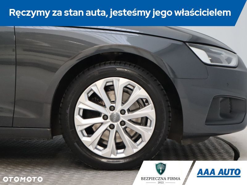 Audi A4 Limousine - 17