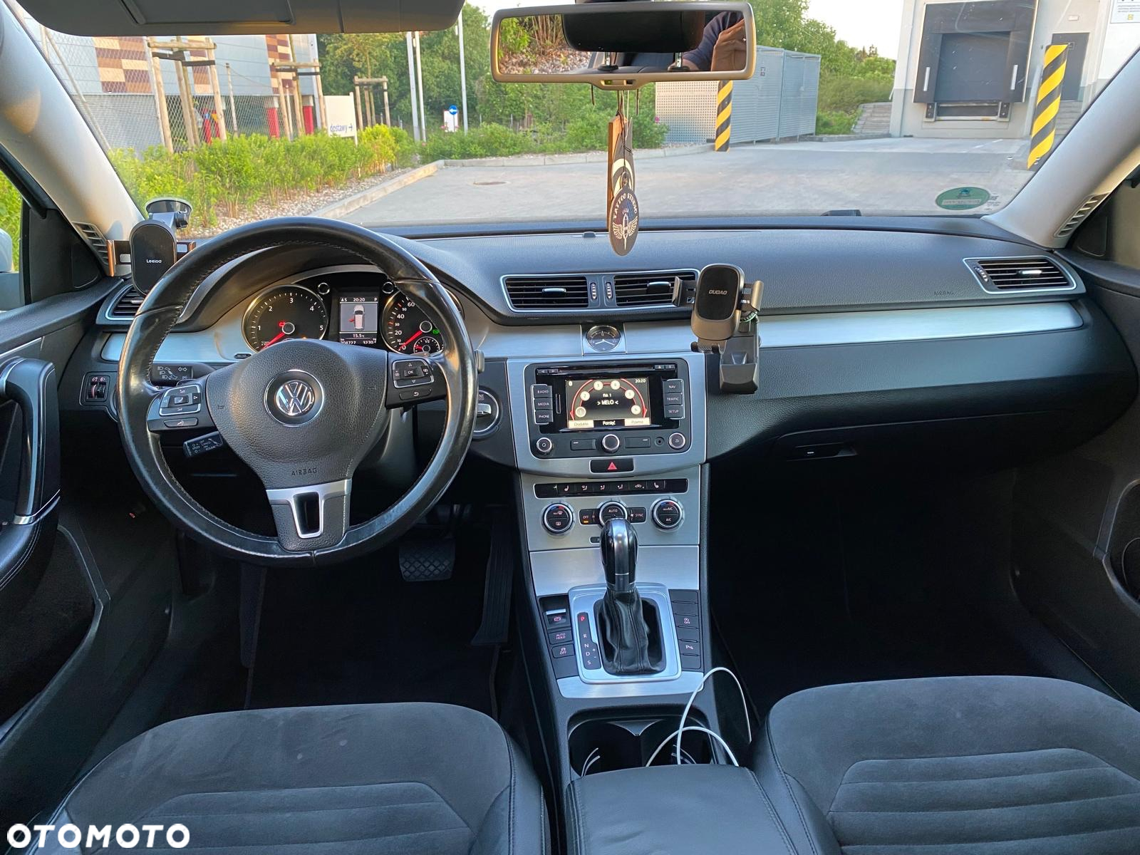 Volkswagen Passat 2.0 TDI Highline DSG - 10