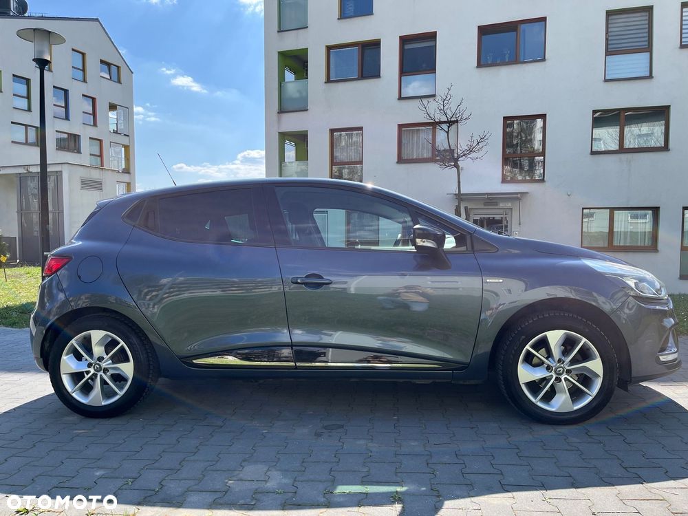 Renault Clio 1.2 16V Limited - 9