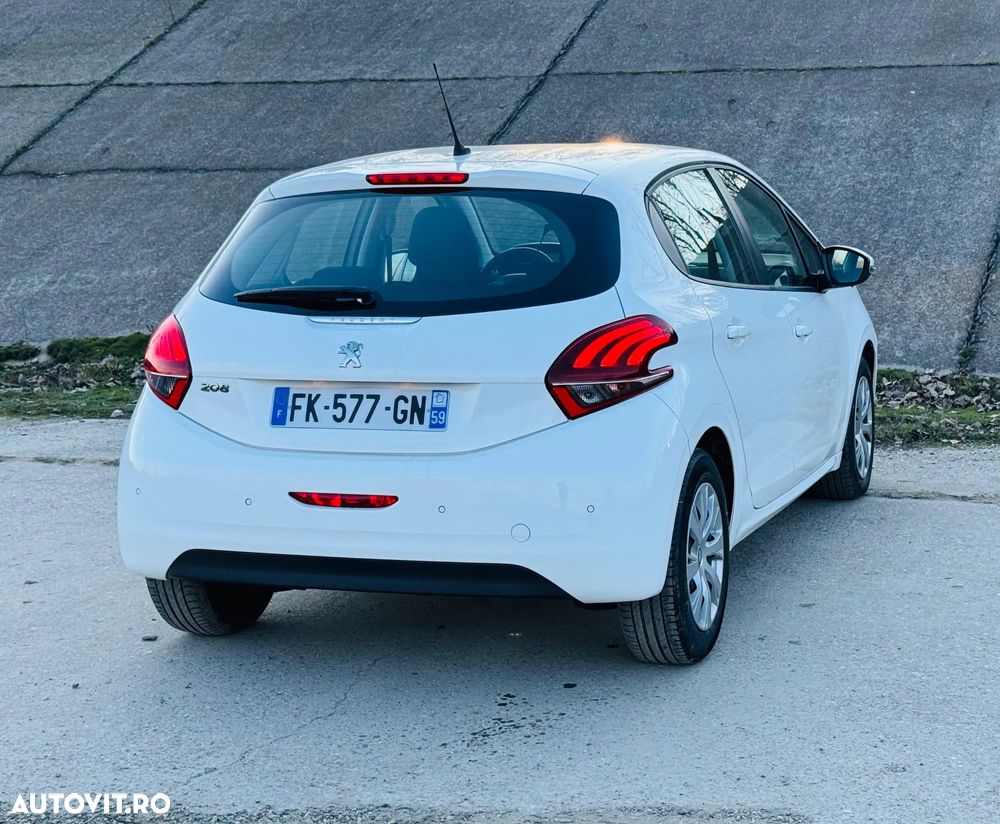 Peugeot 208 PureTech 82 Active - 10