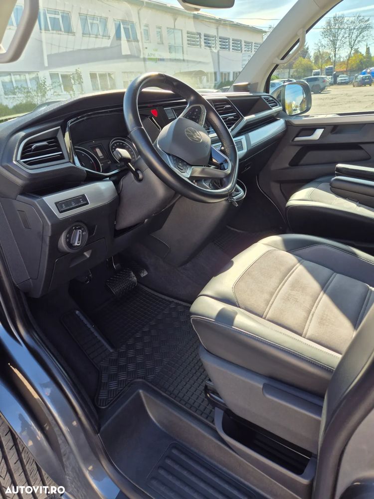 Volkswagen Multivan - 10