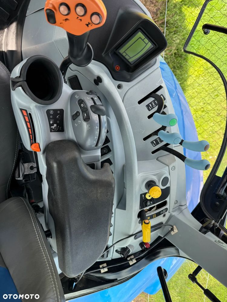 New Holland T 7.210 - 16