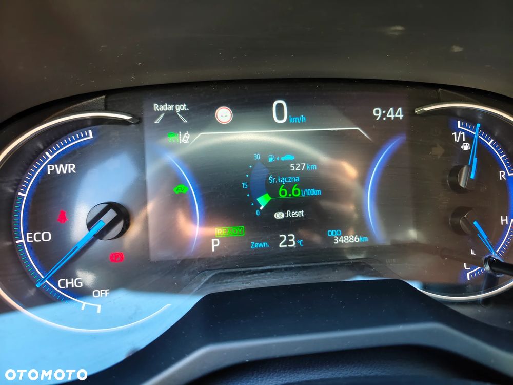 Toyota RAV4 2.5 Hybrid Black Edition by JBL 4x4 - 23