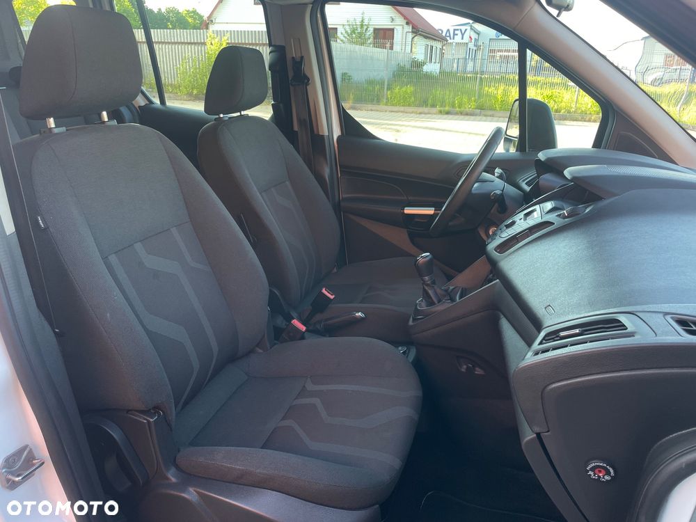 Ford Transit Connect - 18