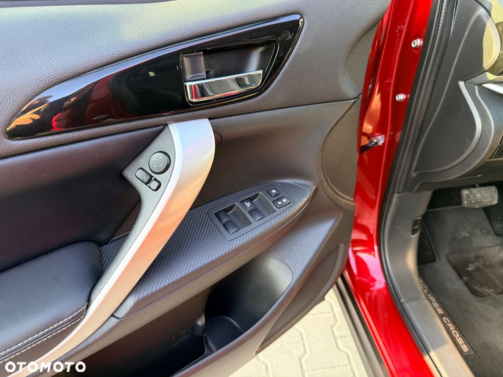 Mitsubishi Eclipse Cross - 22