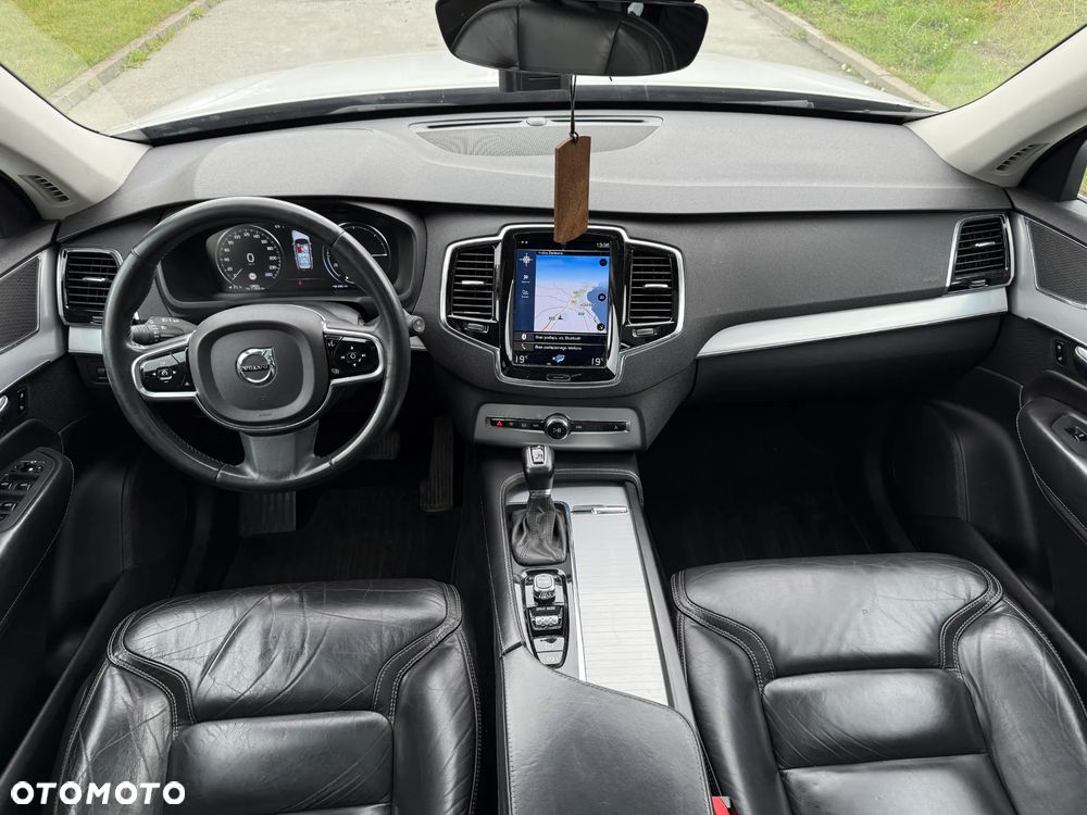 Volvo XC 90 - 17