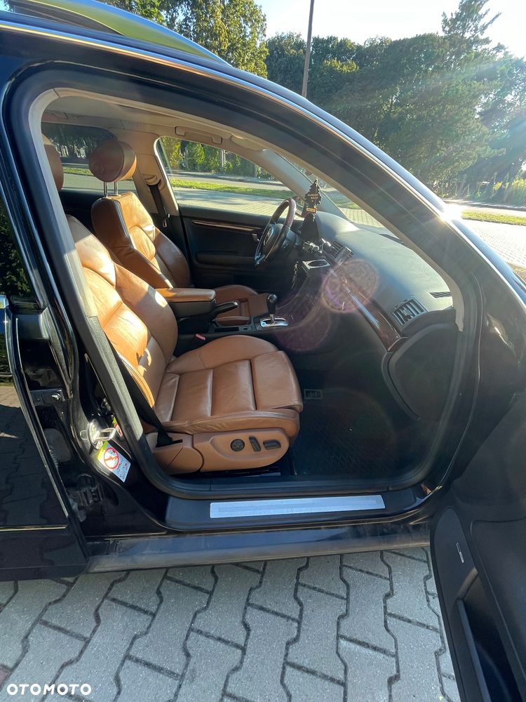 Audi A4 Avant 3.0 TDI Quattro Tiptr - 11