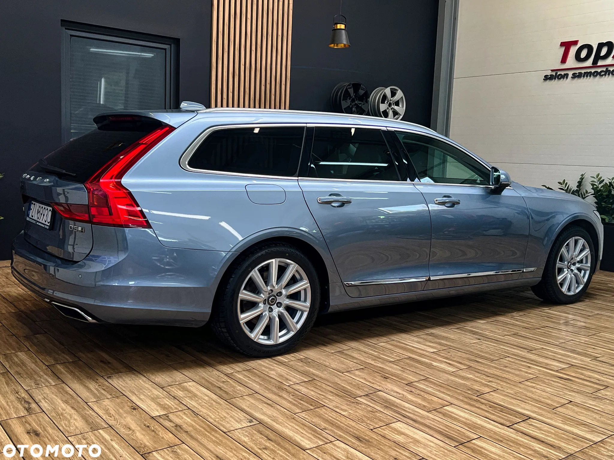 Volvo V90 D5 AWD Geartronic Inscription - 7