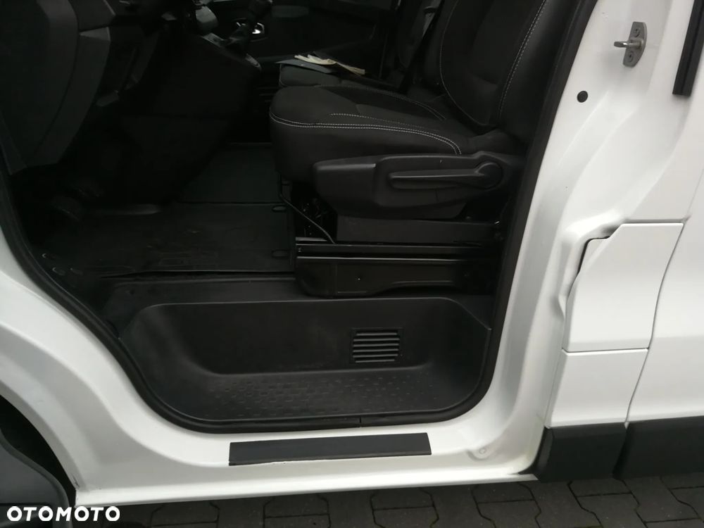 Renault Trafic - 17