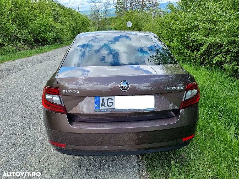Skoda Octavia 1.4 TSI Style - 6