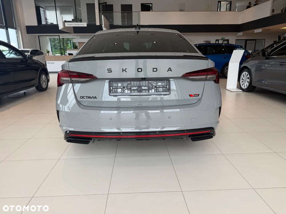 Skoda Octavia 2.0 TSI RS DSG - 5
