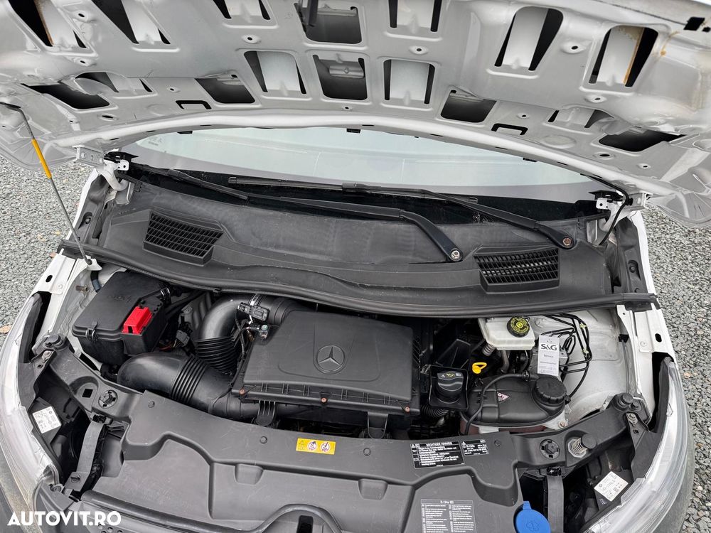 Mercedes-Benz Vito - 21