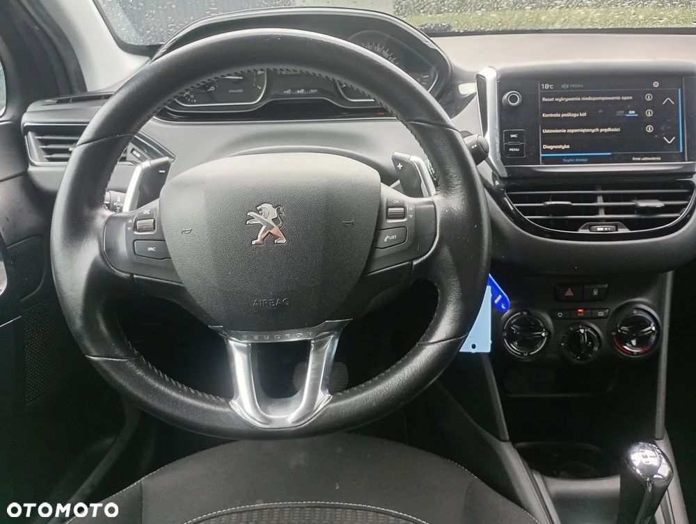 Peugeot 208 1.2 PureTech Active ETG5 - 15