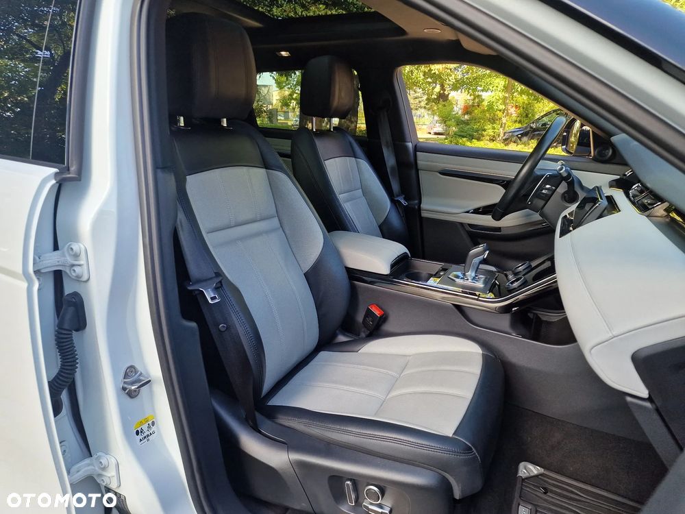 Land Rover Range Rover Evoque - 33