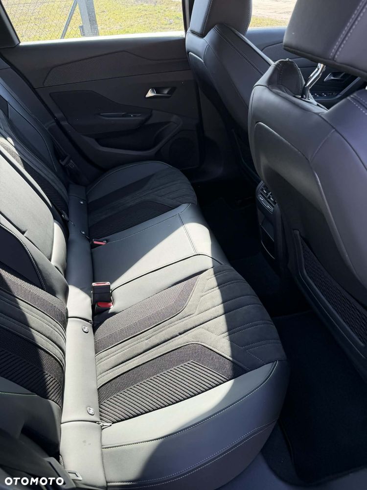 Peugeot 308 1.2 PureTech Allure S&S - 11