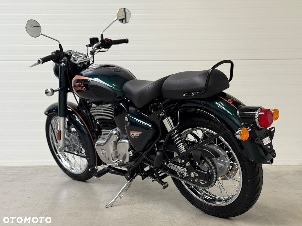 Royal Enfield Classic - 5