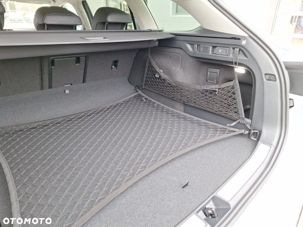 Volkswagen Passat - 21