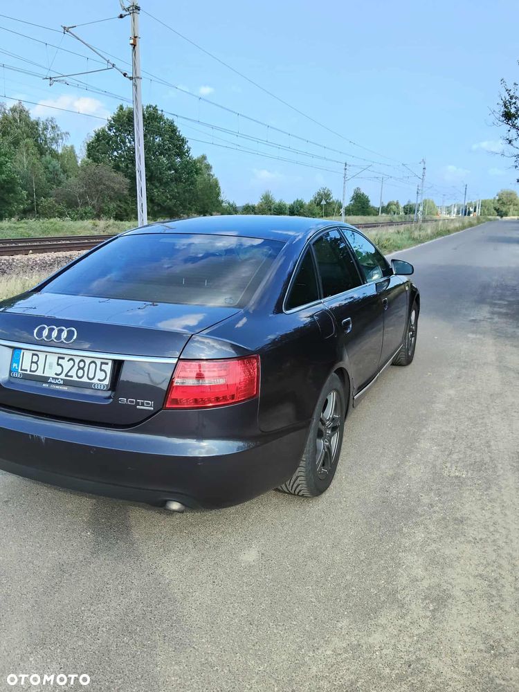 Audi A6 Avant - 18