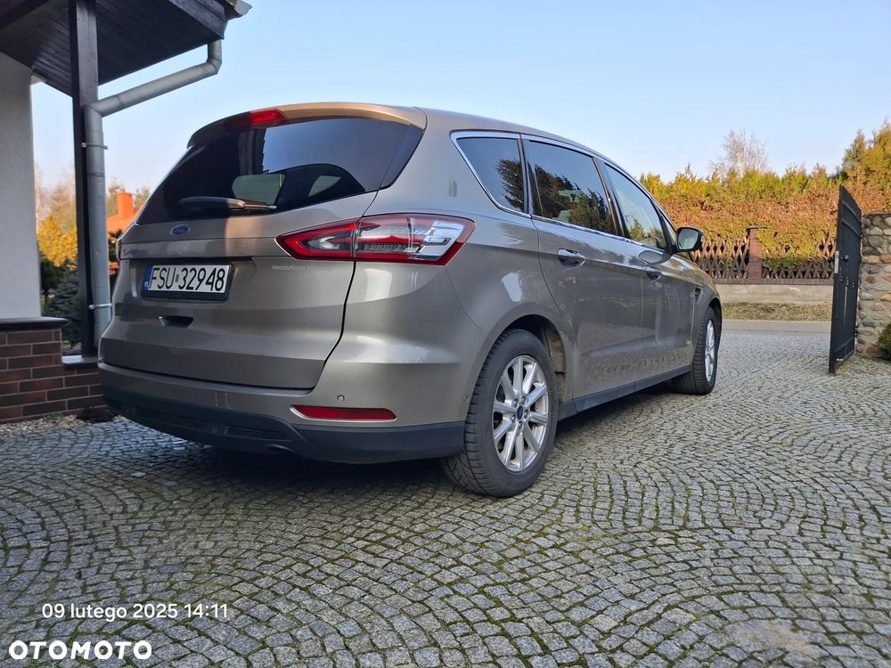 Ford S-Max - 18
