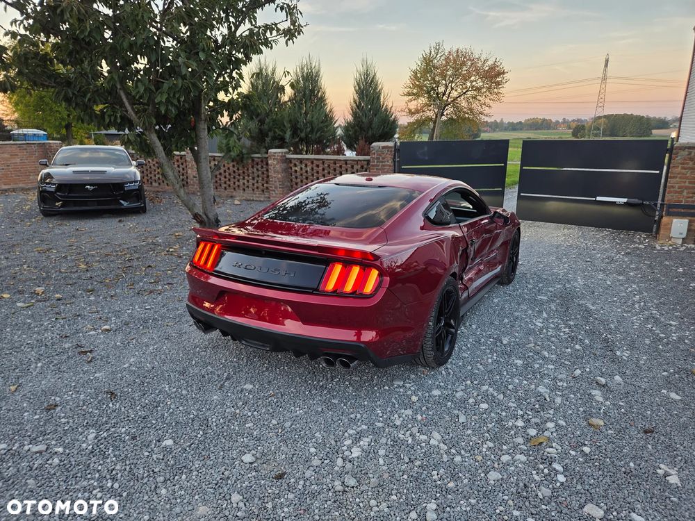Ford Mustang 2.3 EcoBoost - 32