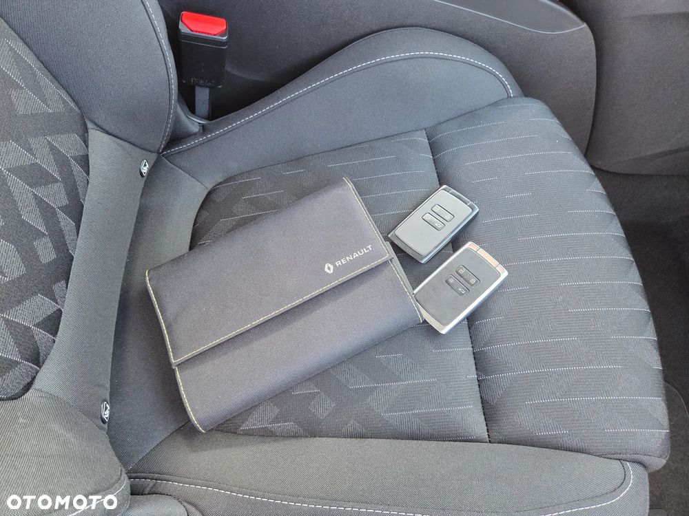 Renault Scenic TCe 140 GPF LIMITED - 30