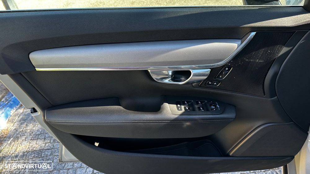 Volvo V90 2.0 B4 Momentum Plus Geartronic - 18