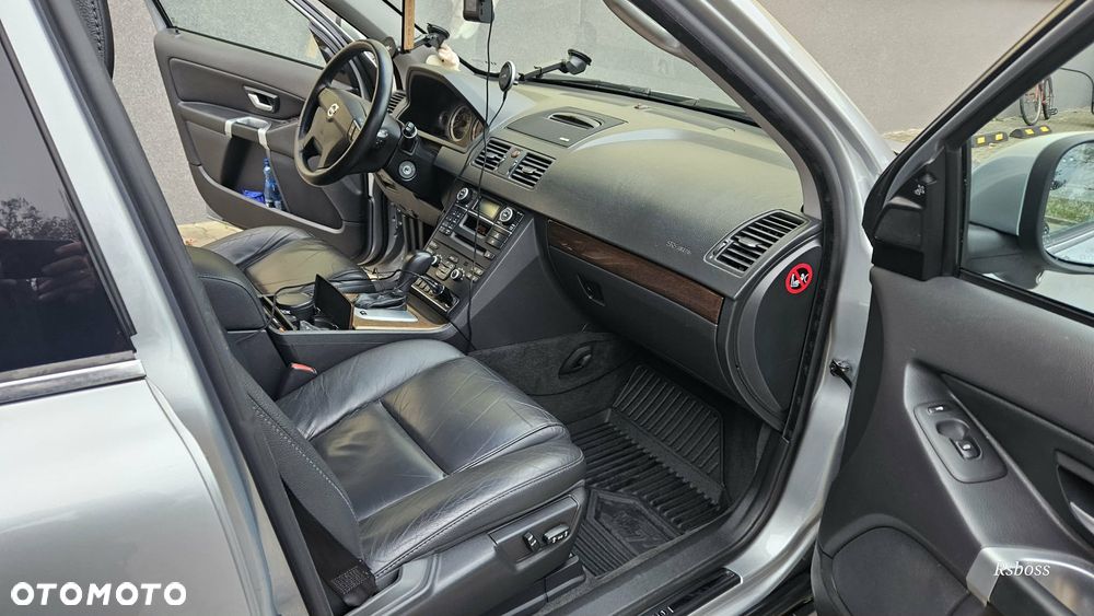 Volvo XC 90 3.2 AWD Geartonic Executive - 30