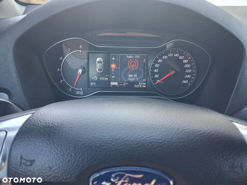 Ford Mondeo 2.0 TDCi Titanium - 14