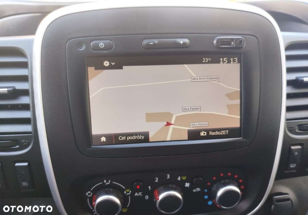 Renault Trafic - 14