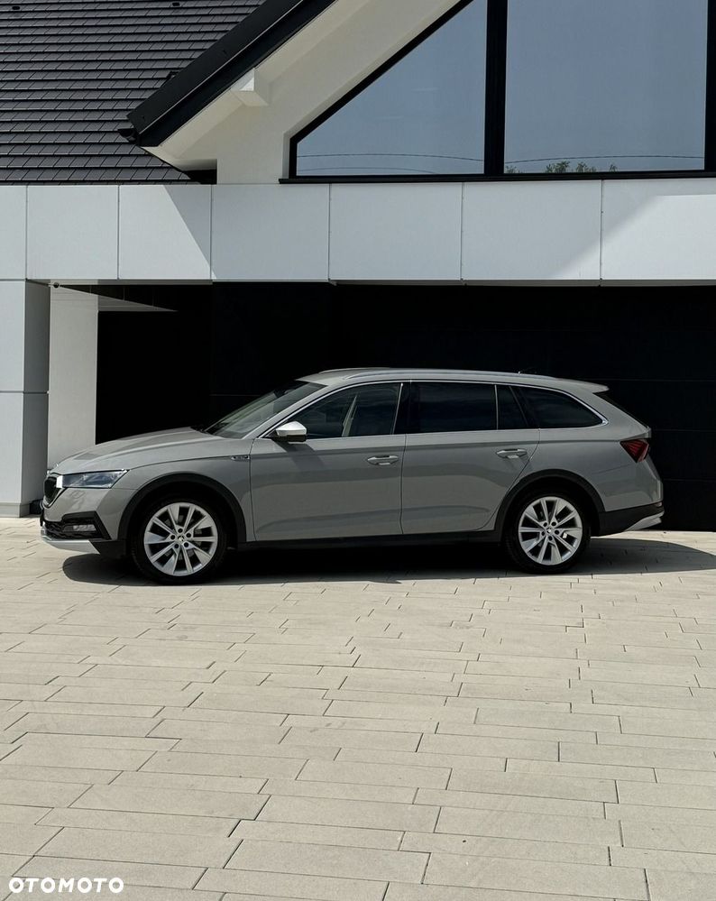 Skoda Octavia 2.0 TDI DSG 4x4 Scout First Edition - 23