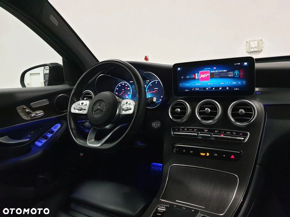 Mercedes-Benz GLC 300 d 4Matic 9G-TRONIC AMG Line Plus - 2