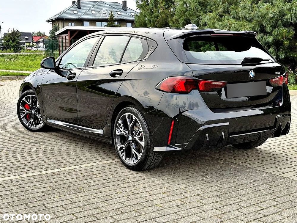 BMW Seria 1 120 mHEV - 6