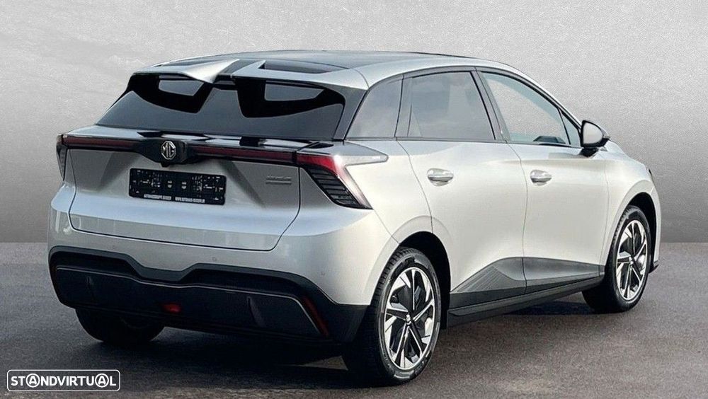 MG MG4 64 kWh Luxury - 3