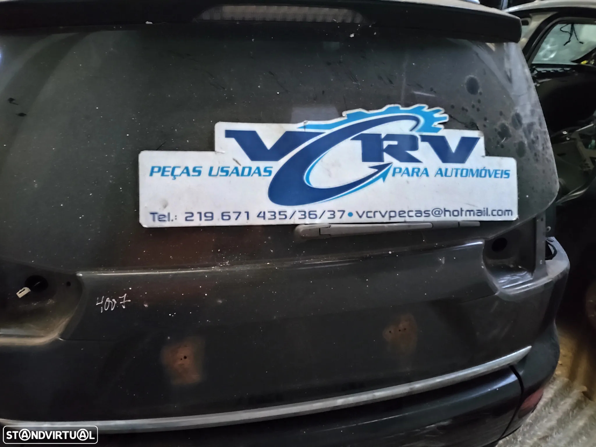 Citroên C-Crosser 2.2 HDI 2007 - Veiculo para peças - 2