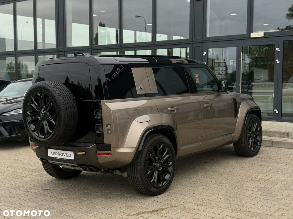 Land Rover Defender - 5