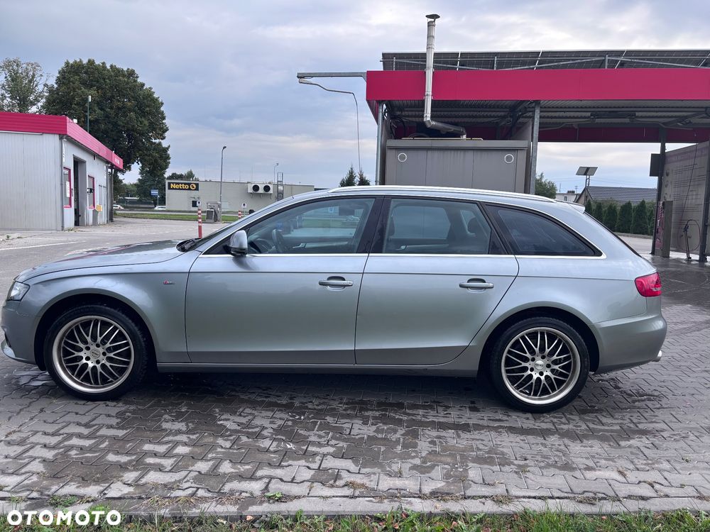 Audi A4 Avant 2.0 TDI - 8