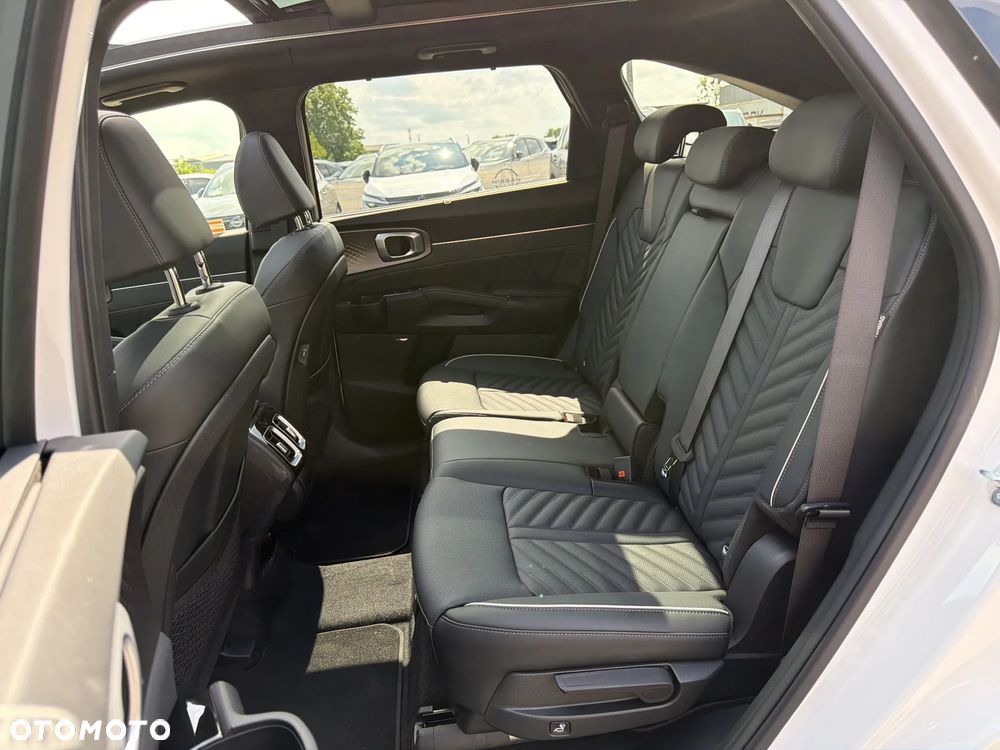 Kia Sorento 1.6 T-GDI HEV Prestige Line 7os - 16
